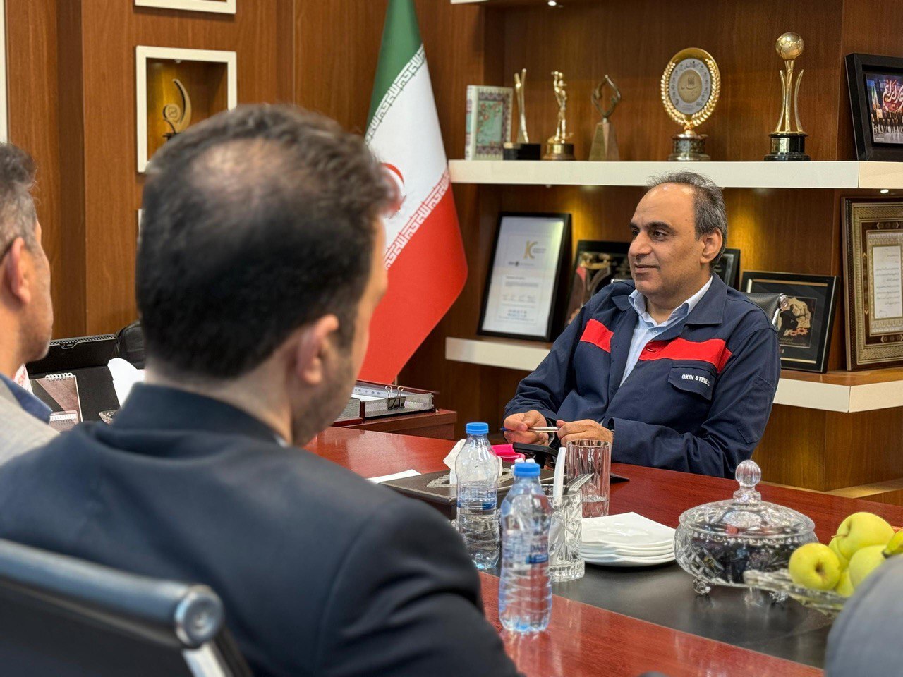دیدار مدیرعامل فولاد اکسین خوزستان با مدیر شعب بانک توسعه تعاون خوزستان برگزار شد دیدار مدیرعامل فولاد اکسین خوزستان با مدیر شعب بانک توسعه تعاون خوزستان برگزار شد