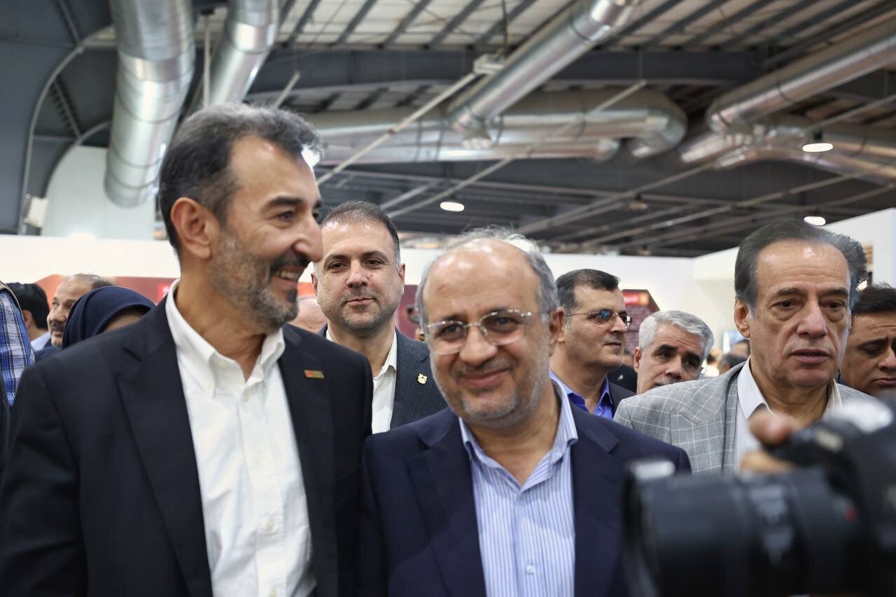 بازدید مدیرعامل شرکت ملی مس از نمایشگاه ایران کانمین ۲۰۲۵ بازدید مدیرعامل شرکت ملی مس از نمایشگاه ایران کانمین ۲۰۲۵