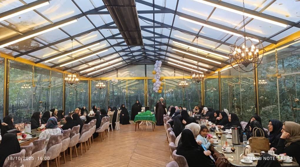 سفر سالیانه خانواده معزز شهدای فولاد خوزستان به مشهد مقدس