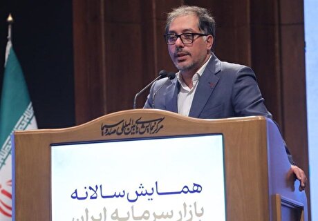 واکنش مدیرعامل فرابورس به ایده ادغام بورس‌ها؛ داشتن ۲ بورس ضروری است