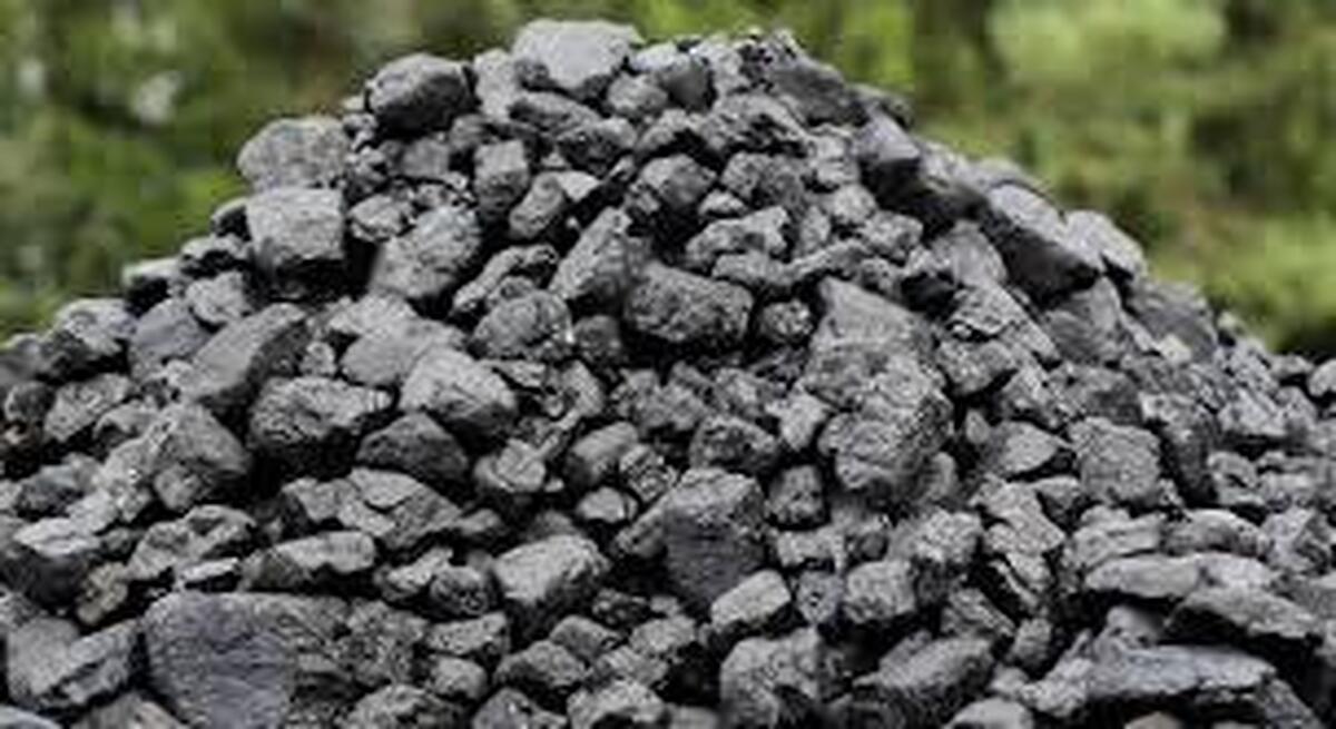 قیمت سنگ آهن از تنش‌های خاورمیانه تأثیر نگرفته، اما آمار واردات چین ابهام ایجاد کرده است