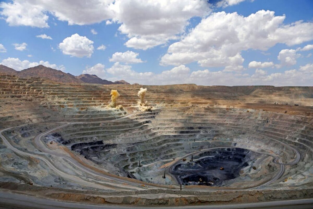 چرا معدن هنوز نتوانسته جای نفت را بگیرد؟